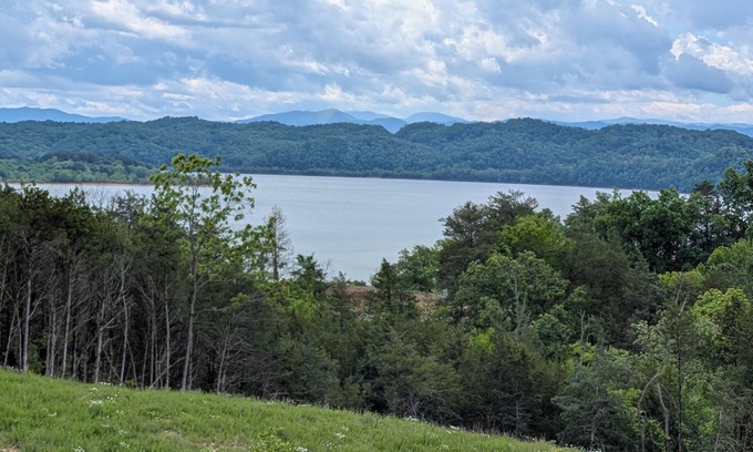 Dandridge Casa | Like New Lake & Mountain View Serenity from every room in the house!