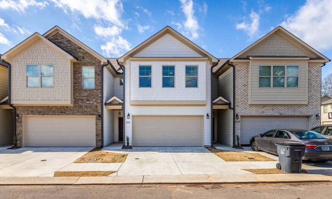 Lilburn Casa | Lilac Haven on Fulson Dr