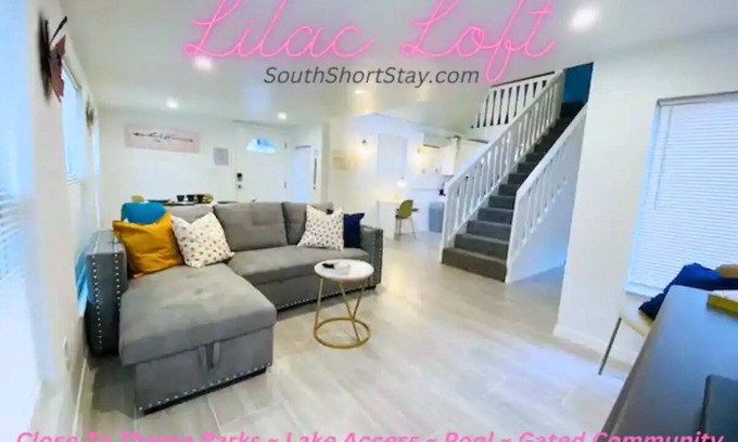 Vacation Village Casa | Lilac Loft- Lake, Pool, Pickle Ball, Disney & More