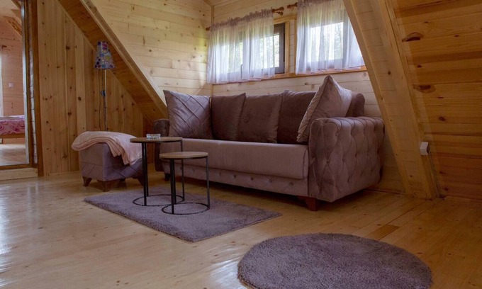 Zabljak Apartamento | Lilac Mist Hideout In Zabljak