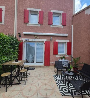 Beziers Casa | Lili Berges du Canal