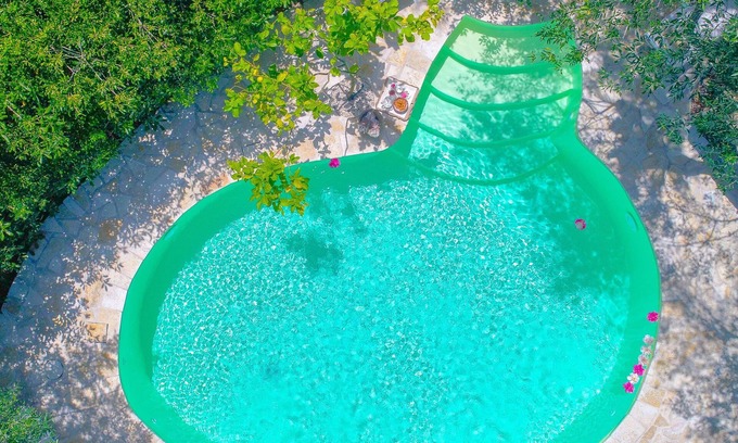 Katsimatika Cabaña | Lili Luxury Cottage: piscina, aire acondicionado, Wi-Fi, hermosos jardines