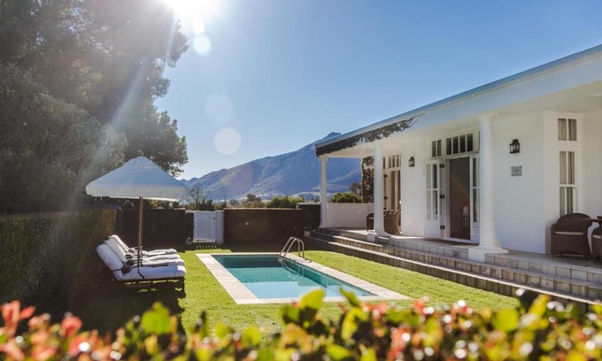 Franschhoek Villa | Lily Pond House at Le Lude