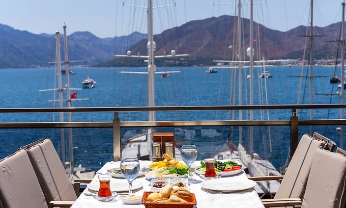 Marmaris City Center Hotel | Liman Deluxe Hotel