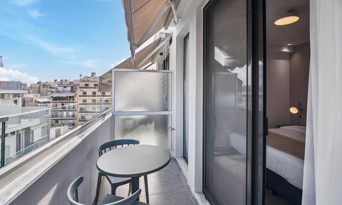 Piraeus Apartamento | Limehome Piraeus Olive