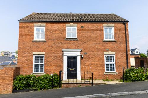 Mumbles Casa | Limeslade House in Mumbles - Family & Dog Friendly