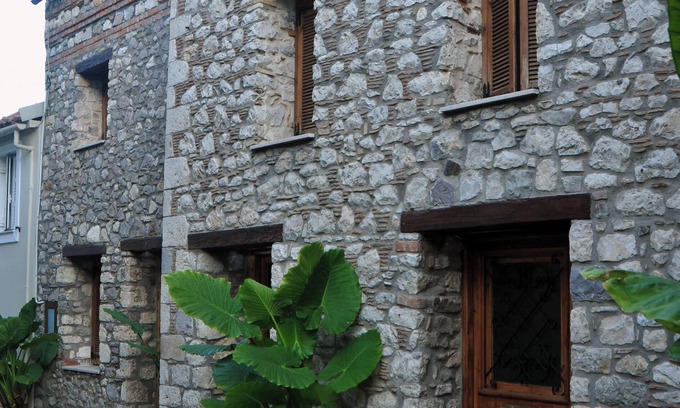 Limni Apartamento | Limni Stone Apartments – Seaside Horizon