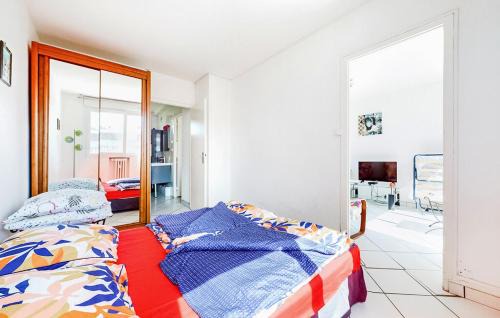 Limoges Apartamento | LIMOGES, bus direct CHU, mairie, facS, à10mn petit leclerc ET A20 et RN141 !