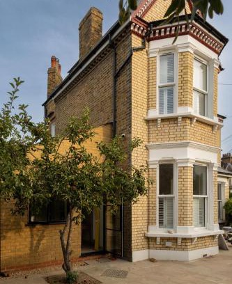 Lambeth Casa | Lin Song House South London Garden Room Getaway