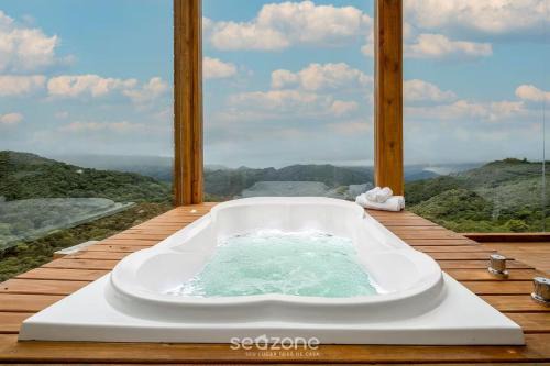 Anitapolis Casa | Linda cabana com jacuzzi na montanha VST013