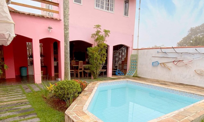 Mendes Casa | Linda Casa Colonial Próximo a Vassouras