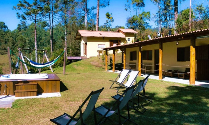 Pirangucu Casa | Linda Casa de campo c lazer próx Camp.do Jordão/SP