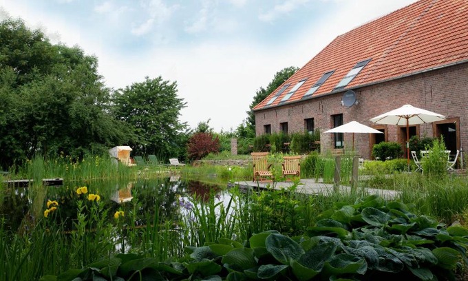 Kranenburg Casa | Lindenhof Gästehaus & Hofcafe