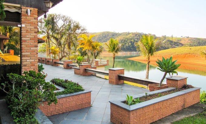 Santa Isabel Casa | Lindo Sítio na beira da represa em Santa Isabel/SP