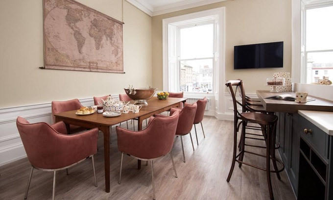 Kelso Apartamento | LINEN HOUSE - A sophisticated Grade II listed townhouse apartment