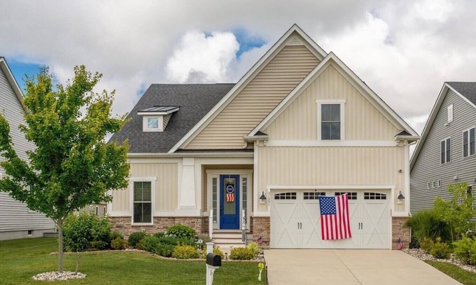 Lewes Casa | LINENS INCLUDED RENT IN A RESORT LIKE ATMOSPHERE TODAY!!!