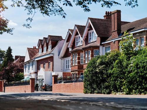 Oxford Hotel | Linton Lodge a BW Signature Collection Hotel