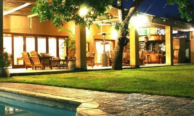 Thorny Bush Game Reserve Otro | Lion Tree Top Lodge