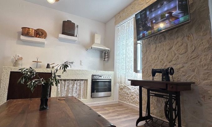 Esperion Apartamento | Liotrivi Suites