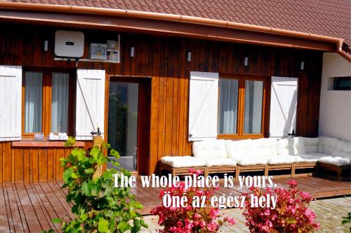 Kecskemet Apartamento | Lisbet Cottage