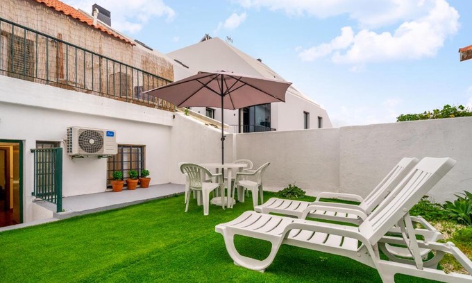 Santa Isabel Apartamento | Lisboa, Central Lisbon, Charming Patio House, , WIFI, Air Conditioning, Near Metro, by IG