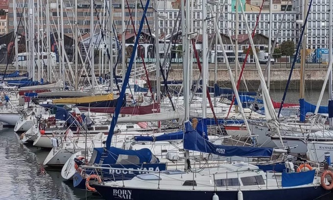 Lisbon Old Town Alquiler De Eote | Lisbon Cosy Boat - Be Happy in the City Center