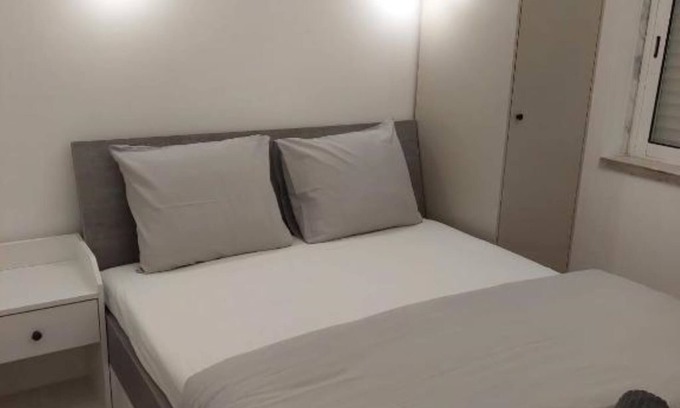 Cacilhas Apartamento | Lisbon South Bay Rooms Deluxe - Double Room with Private Bathroom