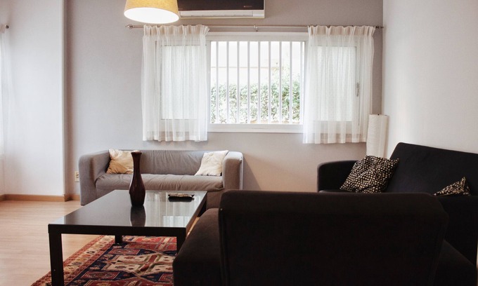 Taqseem Laselky Apartamento | Lisianthus Blossom Hideaway 2BR