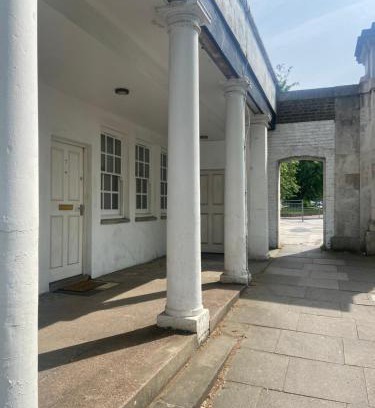 Woolwich Riverside Casa | Listed building close to River Thames