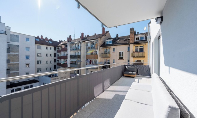 Sudliche Innenstadt Condominio | Lit Living Luxus - Box Spring - Parking