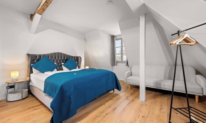 Gruenstadt Apartamento | LiT LiVING: Luxus – Box SprIng – Terrasse – Parkplatz