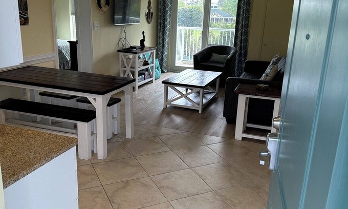 North Litchfield Beach Condominio | Litchfield Beach and Golf Resort One bedroom condo