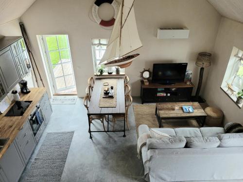 Sjorup Casa | Litet hus i mysig by nära havet