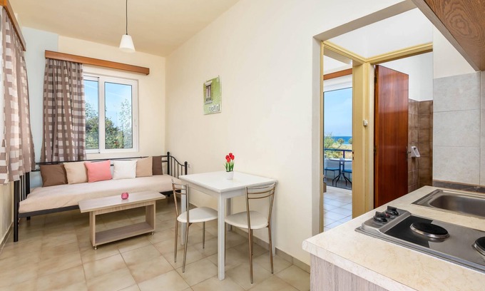 Fanes Apartamento | Litsas Studios - 1st floor Apartment