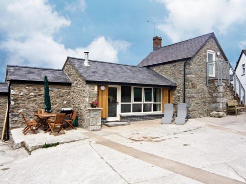 Rhyd-y-foel Casa | Little Barn - Hw7615