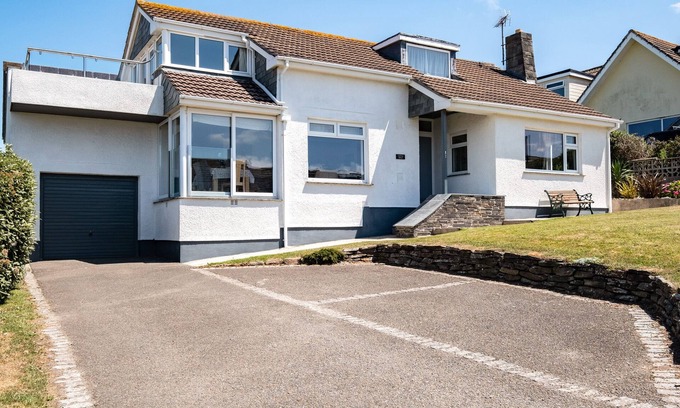 Polzeath Cabaña | LITTLE BELZ, pet friendly in Polzeath