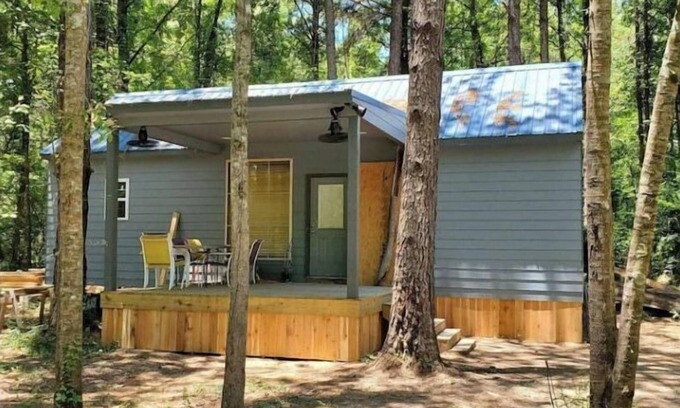 Summit Casa | Little Blue on the Bogue Chitto River Pet Friendly