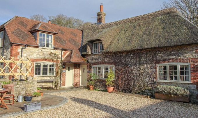 West Lulworth Casa | Little Forge