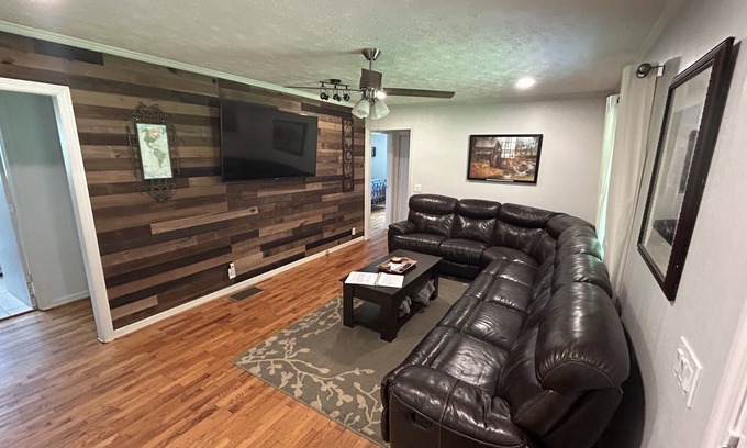 Jasper Casa | Little House in Jasper