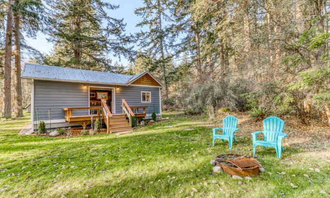 Freeland Casa | Little House in the Big Woods
