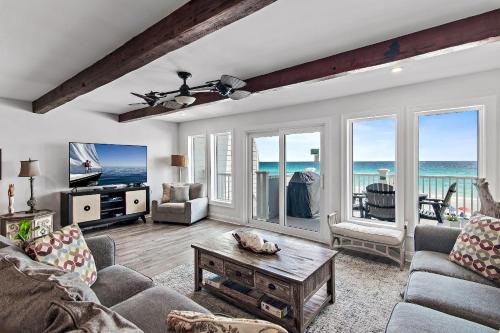 Frangista Beach Casa | Little House on the Beach