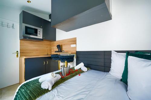 Montgeron Apartamento | Little Jungle Jacuzzi