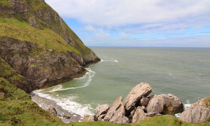 Penrhyn Bay Cabaña | LITTLE ORME BUNGALOW, family friendly, with a garden in Penrhyn Bay