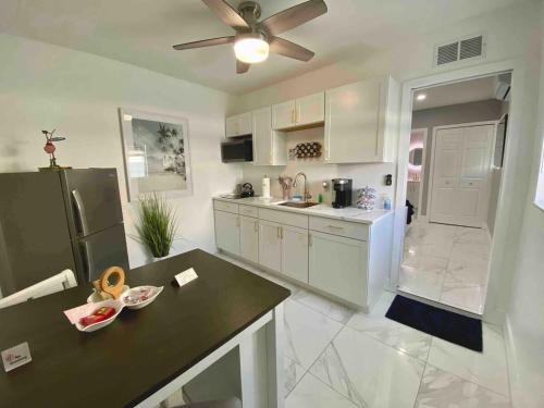 West Palm Beach Apartamento | Little Paradise In Palm Beach
