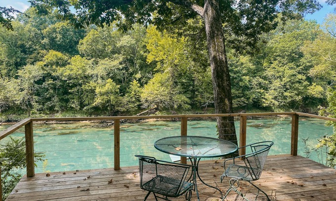 Heber Springs Casa | Little Red Riverfront Home w/ Amazing Views & Expansive Deck!