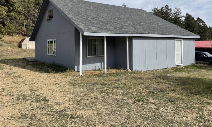Zortman Casa | Little Rocky Mountain Cabin close to Missouri River Breaks