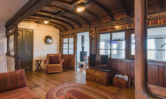 Dungeness Cabaña | Little Sunray by Bloom Stays - sleeps 5 in 2 bedrooms