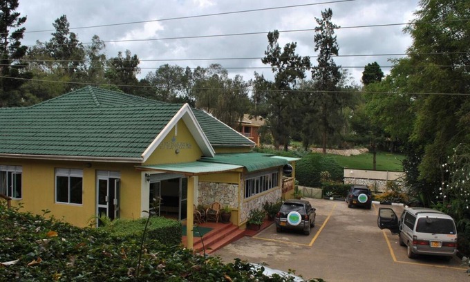 Mbarara Hotel | Little Woods Inn