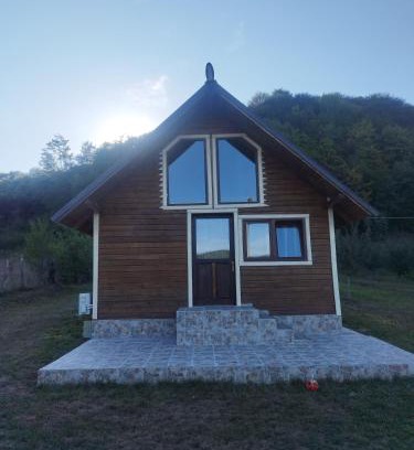 Ceparii Pamanteni Casa | Livada Bunicilor