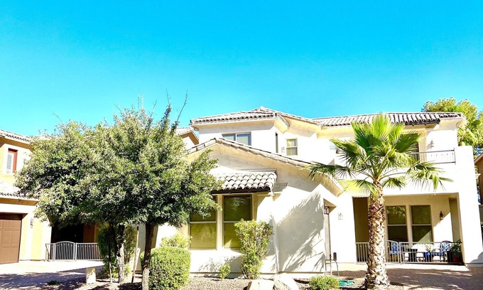 Village At Litchfield Park Casa | Entrenamiento de primavera, piscina climatizada, campo de golf Wigwam, a 10 minutos del estadio Dodgers.